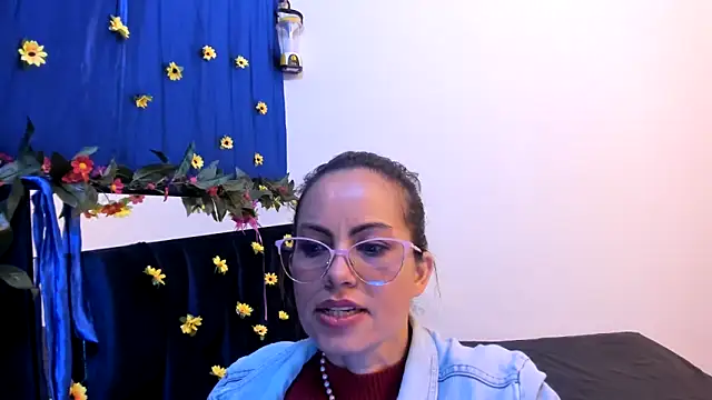 ShairaMarss online show from 10/08/25, 01:56