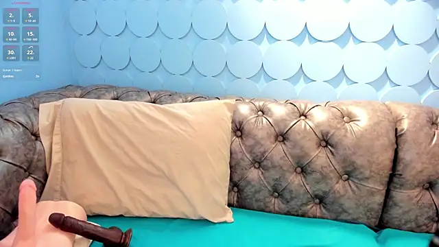 Naomymonroe  online show from 09/21/25, 05:40