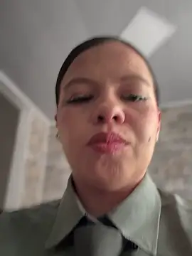 Ariana-07 online show from 10/28/25, 12:48