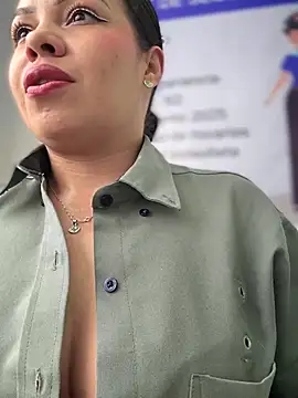 Ariana-07 online show from 12/19/25, 03:25