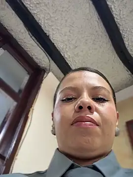 Ariana-07 online show from 10/13/25, 01:56