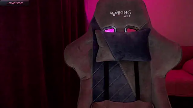 Ohmy Nora  online show from 03/04/25, 02:17