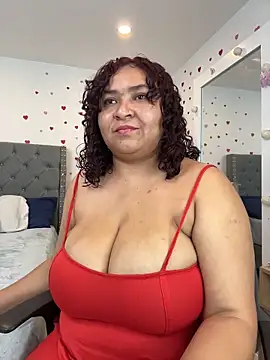 Snapshot of KarlaWild chatting on 04/07/26, 04:20 KarlaWild online show from 04/07/26, 04:20