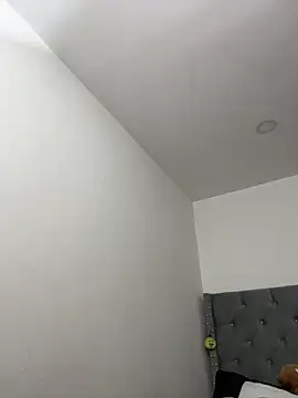 Snapshot of KarlaWild chatting on 11/23/25, 04:55 KarlaWild online show from 11/23/25, 04:55