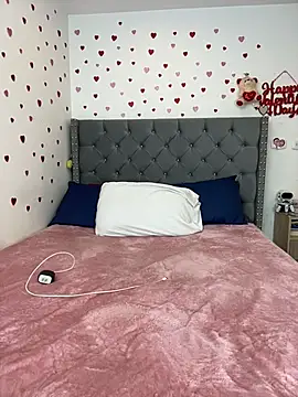 Snapshot of KarlaWild chatting on 02/23/26, 01:44 KarlaWild online show from 02/23/26, 01:44