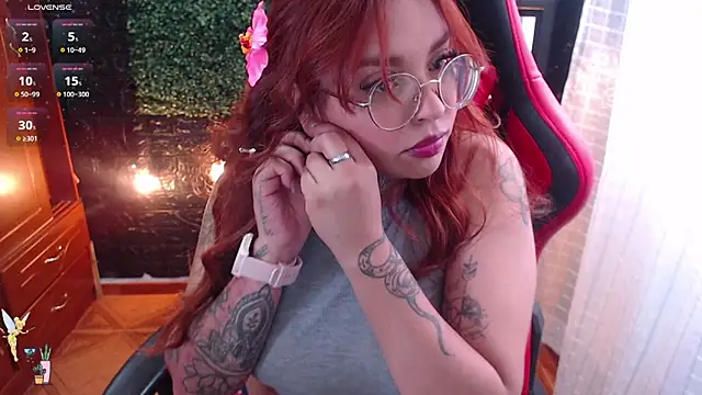 natyk m online show from 11/13/25, 01:04