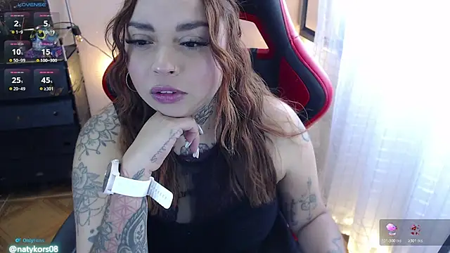 Snapshot of natyk_m chatting on 04/01/26, 03:42 natyk m online show from 04/01/26, 03:42