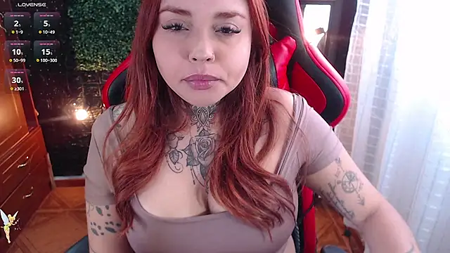 natyk m online show from 11/08/25, 04:43