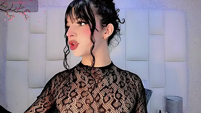 Snapshot of Angeles_Busst chatting on 01/12/26, 08:47 Angeles Busst online show from 01/12/26, 08:47