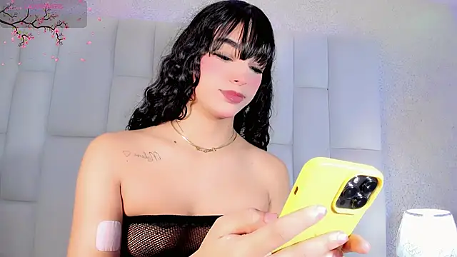 Angeles Busst online show from 10/12/25, 08:32