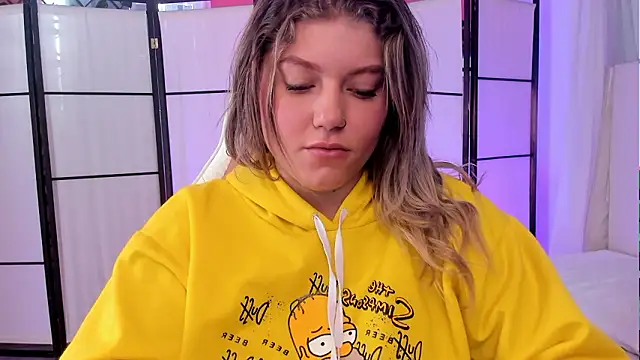 alaia greyy online show from 03/19/26, 01:33