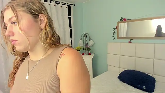 alaia greyy online show from 03/11/25, 01:12