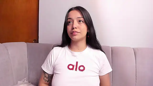 CAYLINCOLLINS online show from 12/17/25, 03:22