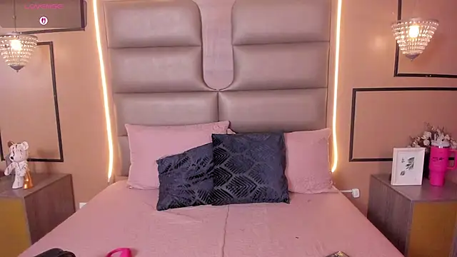 CAYLINCOLLINS online show from 03/14/26, 03:45