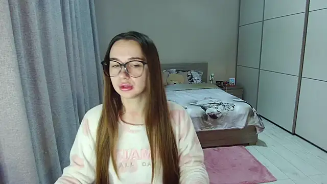 singletrouble online show from 12/21/25, 06:59