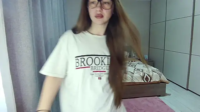 singletrouble online show from 03/30/26, 04:58