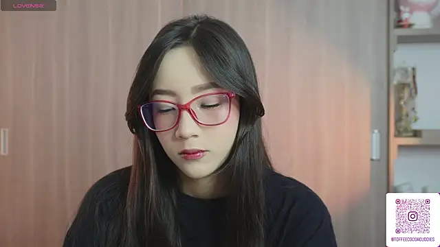 sophi lii online show from 04/21/26, 08:37