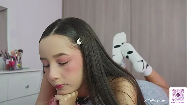 sophi lii online show from 10/19/25, 08:55