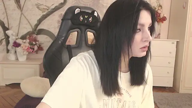 BritneyBarker online show from 02/09/26, 10:08