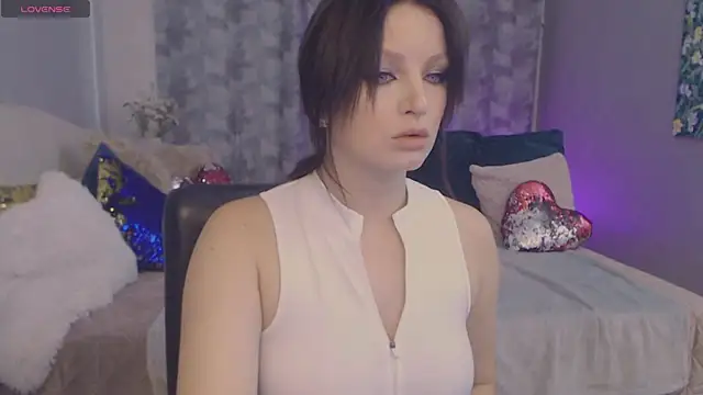 BritneyBarker online show from 08/09/26, 05:57