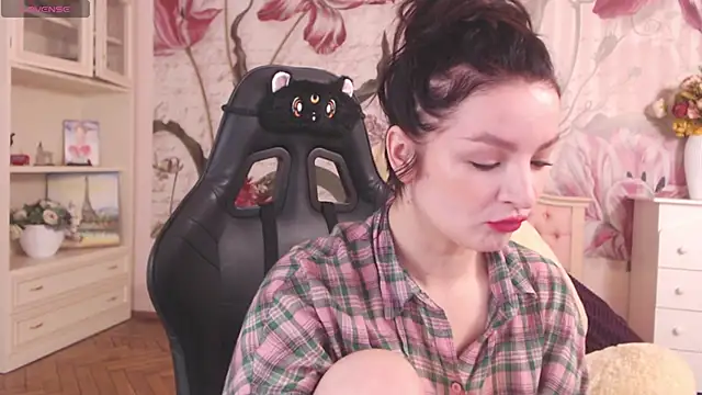 BritneyBarker online show from 09/14/25, 03:07