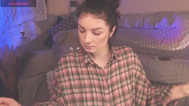 BritneyBarker online show from 03/11/25, 01:37