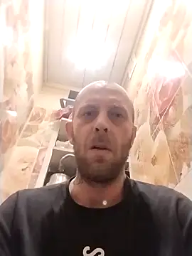 MaxDevilWhite online show from 04/28/26, 12:53