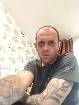 MaxDevilWhite online show from 04/10/26, 04:36