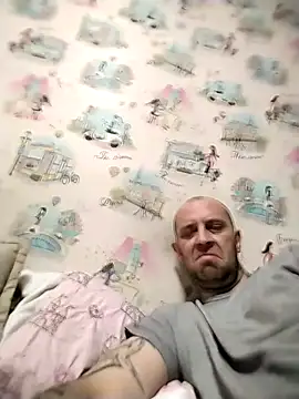 MaxDevilWhite online show from 11/16/25, 05:17