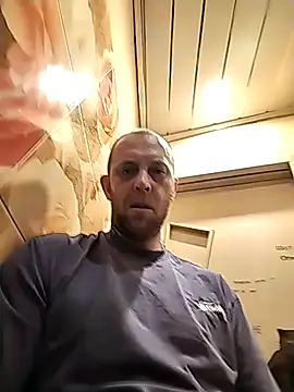 MaxDevilWhite online show from 11/09/25, 10:30