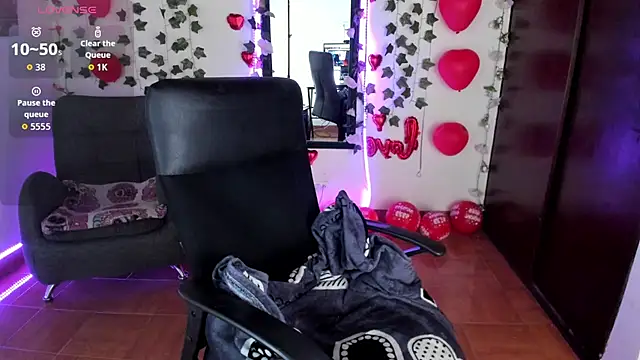 saray  jones online show from 02/19/26, 01:08