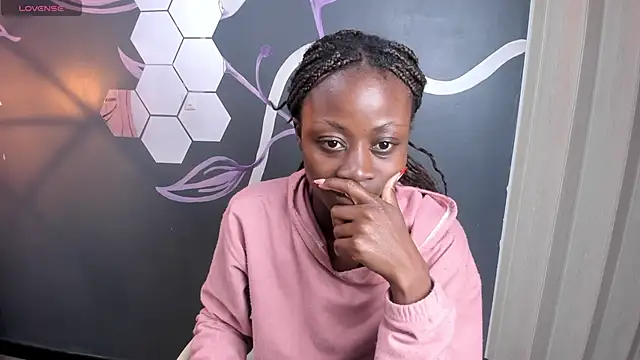 Sara Naugty online show from 10/27/25, 07:04