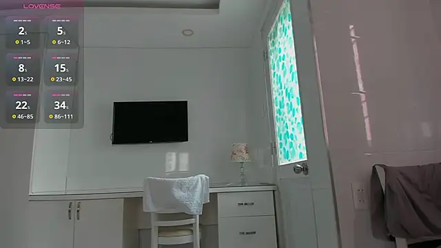 Yuki miiii online show from 02/08/26, 06:11