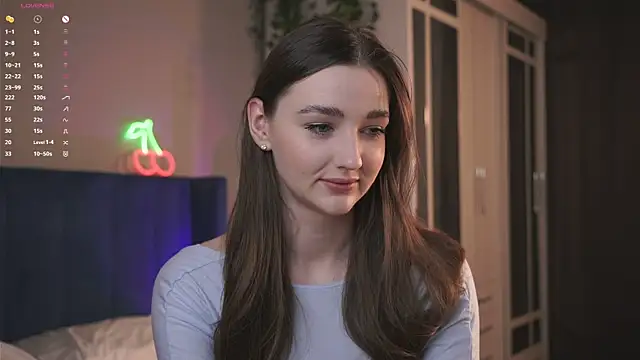 GeorginaDudley online show from 09/17/25, 07:10