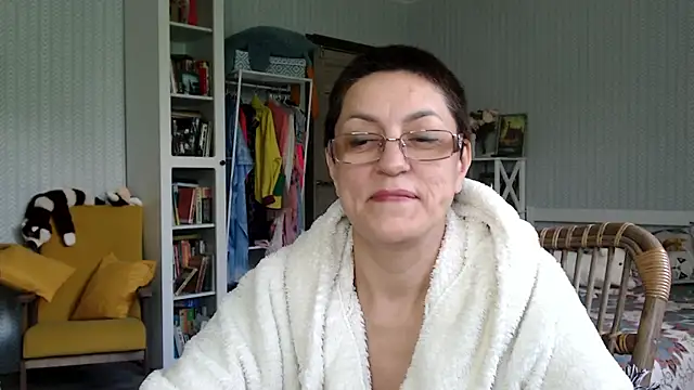 Soffya Soy online show from 06/30/26, 09:09