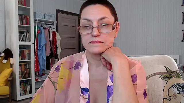 Soffya Soy online show from 06/04/26, 03:06