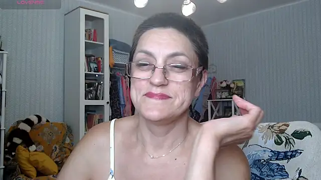 Soffya Soy online show from 07/13/26, 06:29