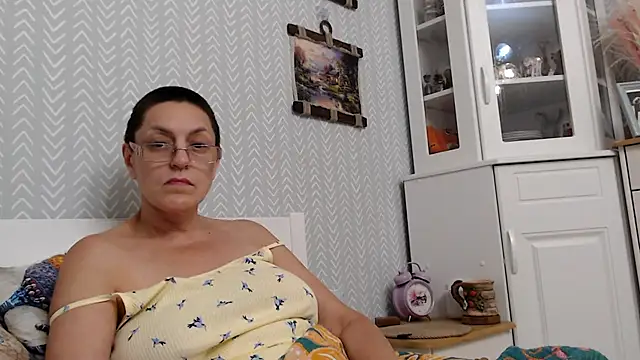 Soffya Soy online show from 06/07/26, 10:48