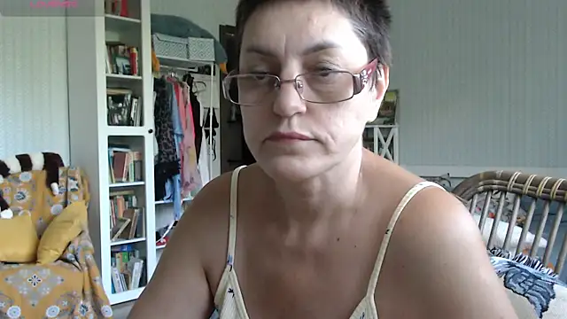 Soffya Soy online show from 07/15/26, 04:08