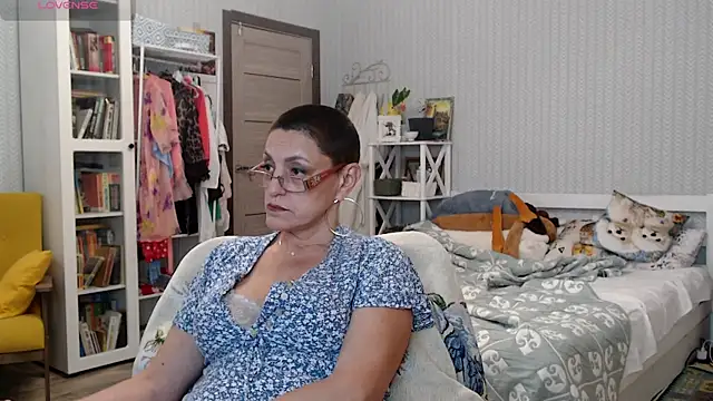 Soffya Soy online show from 05/26/26, 07:01