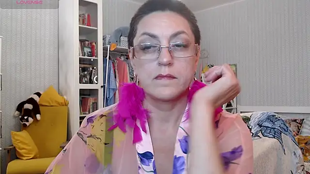 Soffya Soy online show from 06/27/26, 04:02