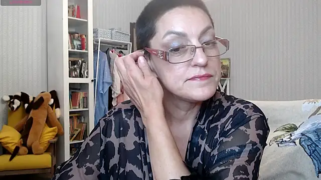 Soffya Soy online show from 06/17/26, 09:14