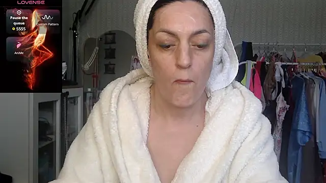 Soffya Soy online show from 03/07/26, 10:21