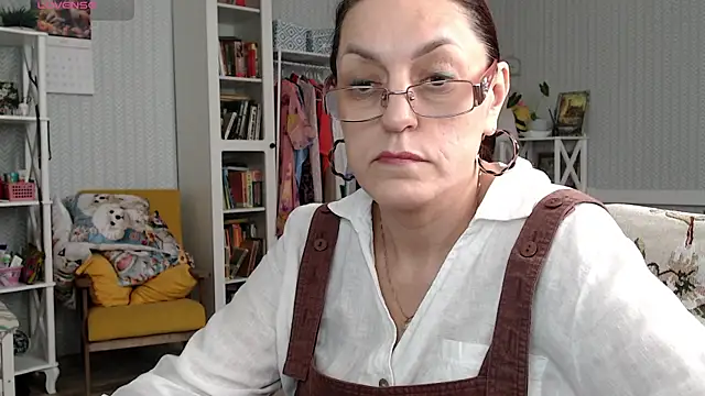 Soffya Soy online show from 05/15/26, 02:04