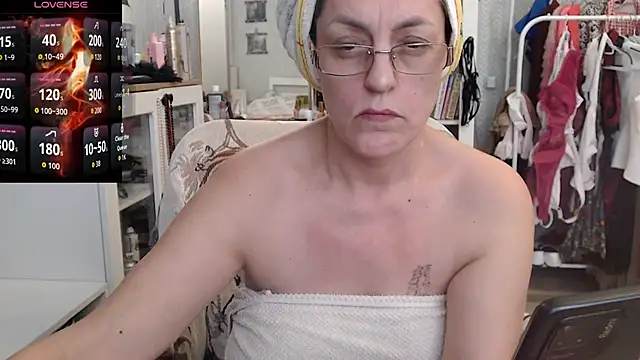 Soffya Soy online show from 02/24/26, 12:17