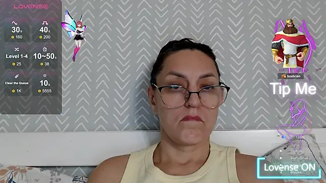 Soffya Soy online show from 11/04/25, 01:09