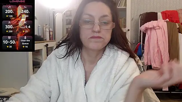 Soffya Soy online show from 02/15/26, 05:23