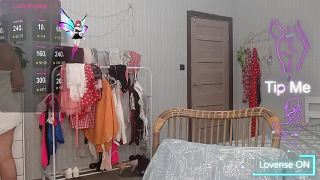 Soffya Soy online show from 11/16/25, 12:43