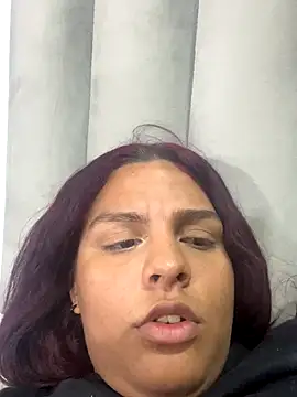 Snapshot of CamiiGarcia chatting on 11/14/25, 11:47 CamiiGarcia online show from 11/14/25, 11:47