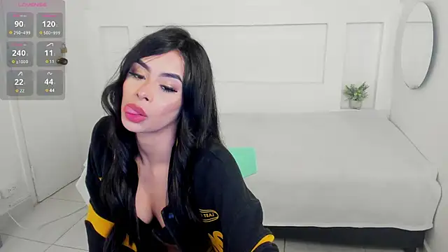 AnaisOwen3 online show from 02/14/25, 12:47